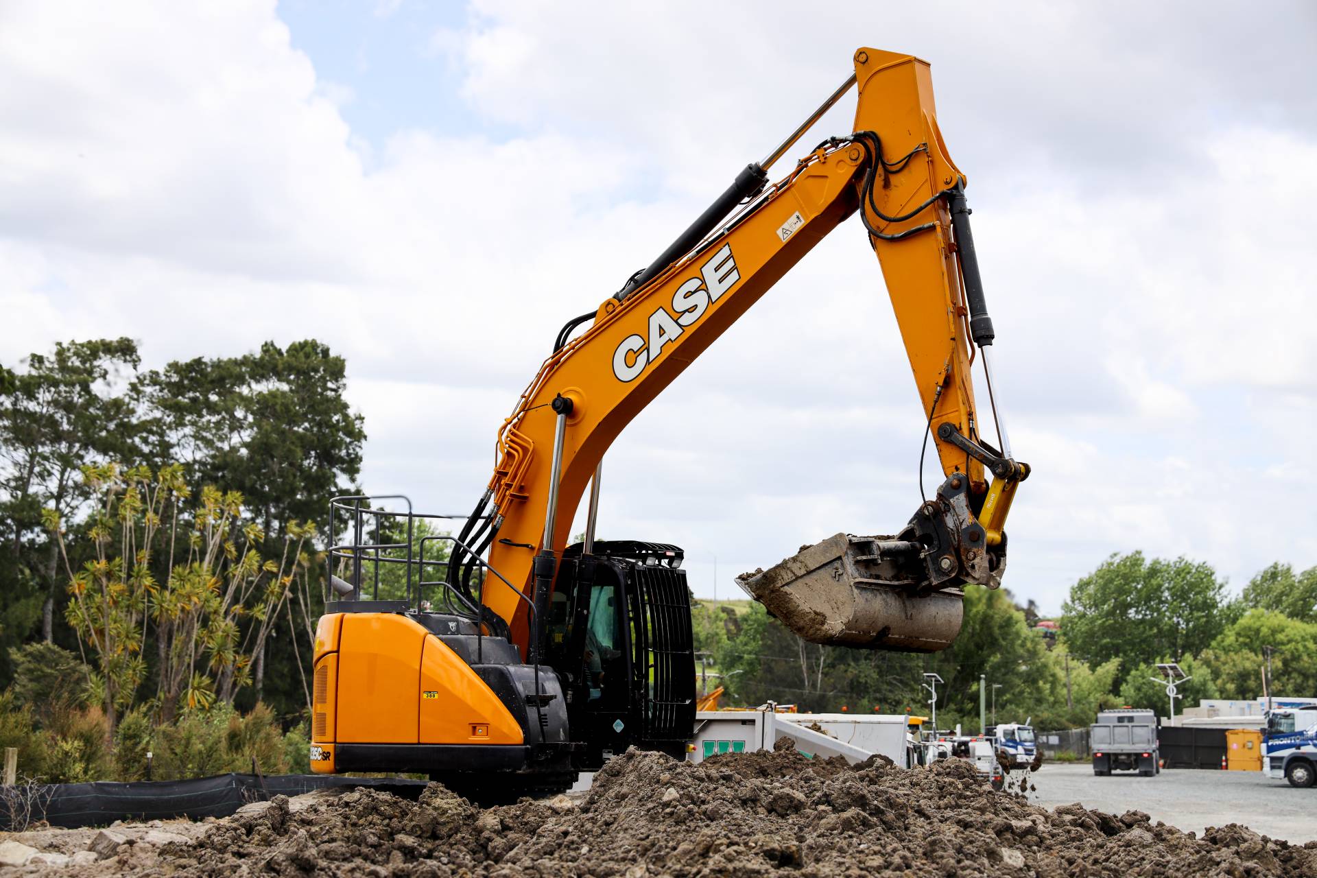 Case 23 Ton Digger